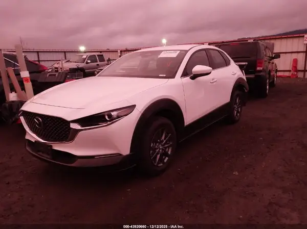 3MVDMBAMXRM653348 2024 MAZDA CX-30 - Image 2