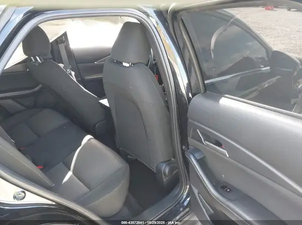 3MVDMBAMXRM655584 2024 MAZDA CX-30 - Image 8