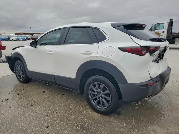 3MVDMBAMXSM756792 2025 MAZDA CX-30 - Image 2