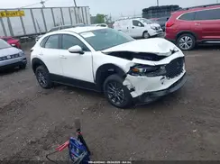 3MVDMBAMXSM757635 2025 MAZDA CX-30