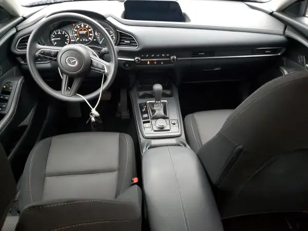 3MVDMBAMXSM834083 2025 MAZDA CX-30 - Image 8