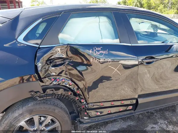 3MVDMBAMXSM843964 2025 MAZDA CX-30 - Image 8