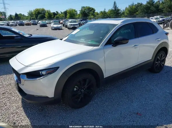 3MVDMBAY2MM312523 2021 MAZDA CX-30 - Image 2