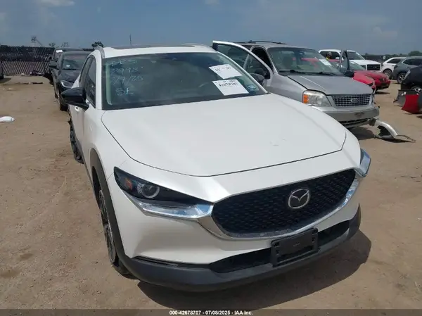 3MVDMBAY3NM437998 2022 MAZDA CX-30 - Image 1