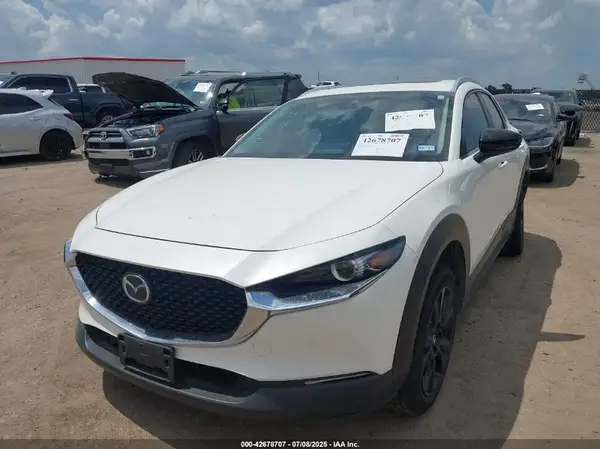 3MVDMBAY3NM437998 2022 MAZDA CX-30 - Image 2