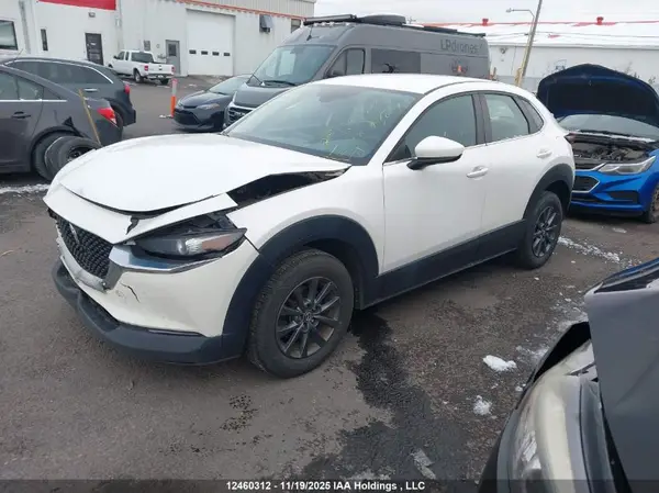 3MVDMBB74MM207889 2021 MAZDA CX-30 - Image 2
