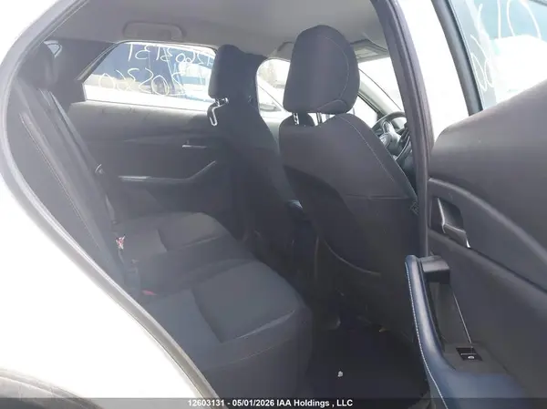 3MVDMBB75MM205360 2021 MAZDA CX-30 - Image 8