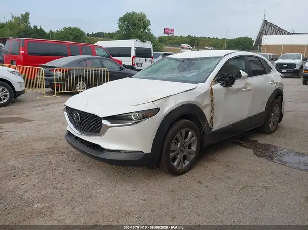 3MVDMBBL0MM226470 2021 MAZDA CX-30 - Image 2