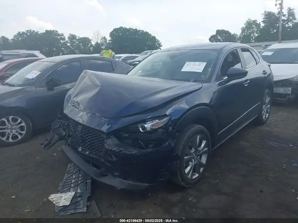 3MVDMBBL0NM453353 2022 MAZDA CX-30 - Image 2