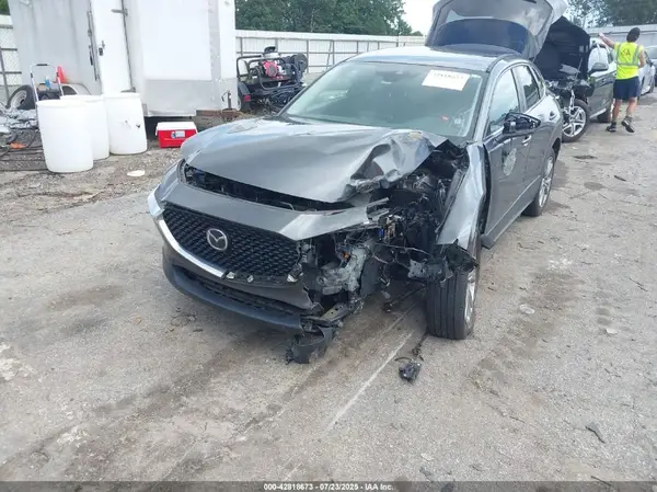3MVDMBBL1MM319952 2021 MAZDA CX-30 - Image 2