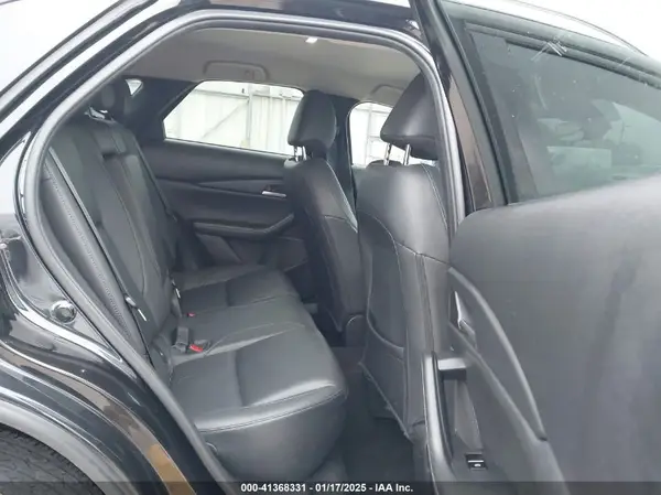 3MVDMBBL1NM416571 2022 MAZDA CX-30 - Image 8