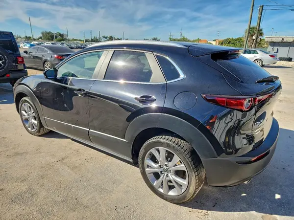 3MVDMBBL1NM436917 2022 MAZDA CX-30 - Image 2
