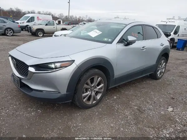 3MVDMBBL2MM237941 2021 MAZDA CX-30 - Image 2