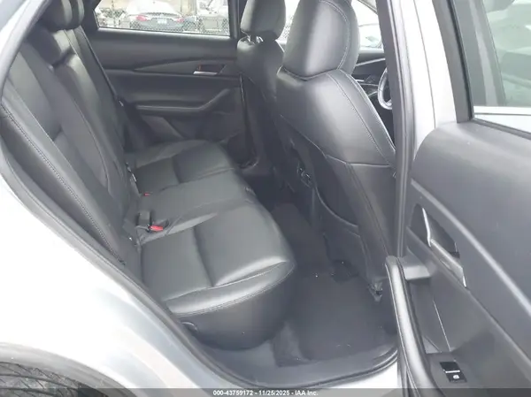 3MVDMBBL2MM237941 2021 MAZDA CX-30 - Image 8