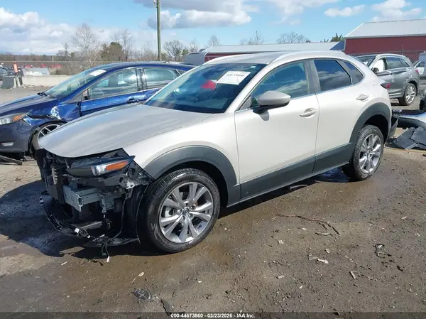 3MVDMBBL2NM401822 2022 MAZDA CX-30 - Image 2