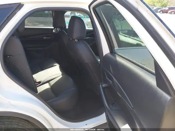 3MVDMBBL2NM411685 2022 MAZDA CX-30 - Image 8