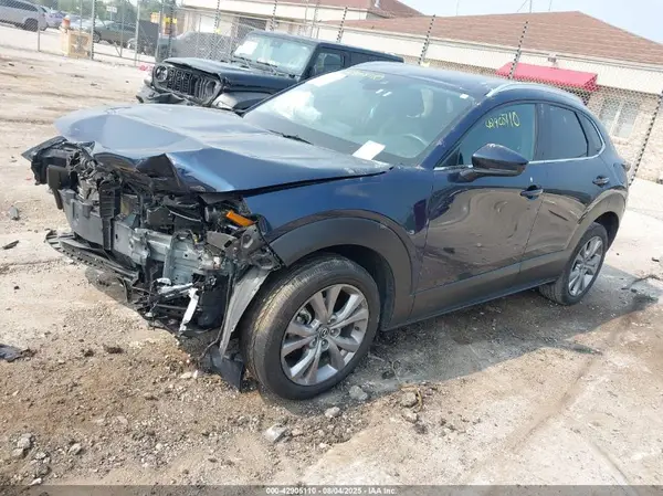 3MVDMBBL2NM427207 2022 MAZDA CX-30 - Image 2