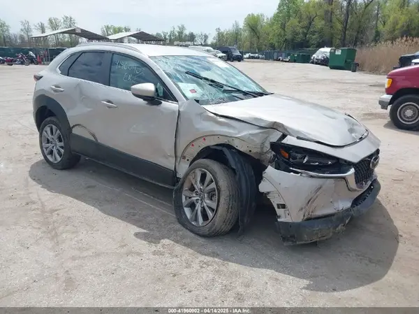 3MVDMBBL2NM439681 2022 MAZDA CX-30 - Image 1