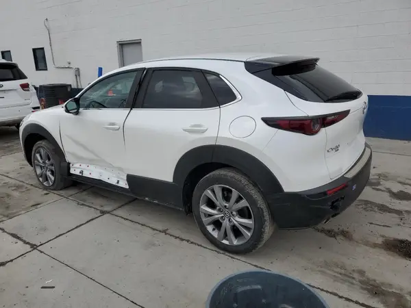 3MVDMBBL2NM457095 2022 MAZDA CX-30 - Image 2