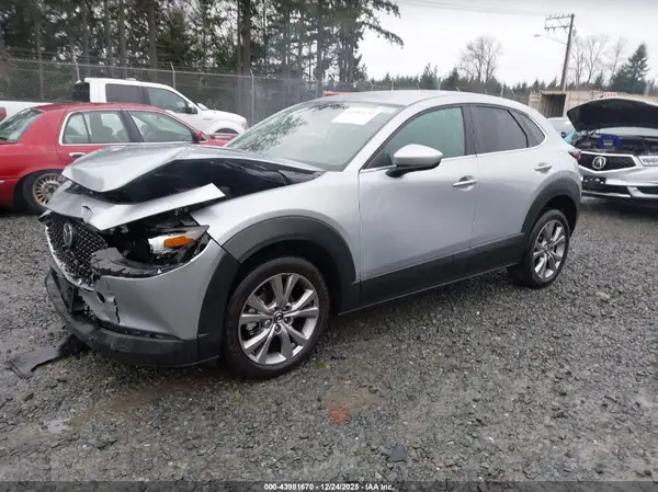3MVDMBBL3MM243733 2021 MAZDA CX-30 - Image 2