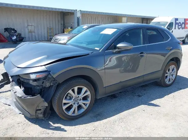 3MVDMBBL3MM317894 2021 MAZDA CX-30 - Image 2