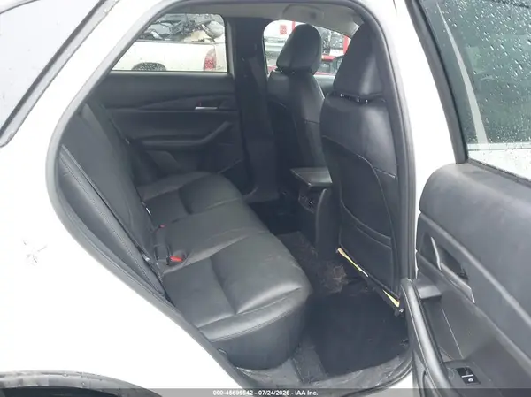 3MVDMBBL3NM400226 2022 MAZDA CX-30 - Image 8