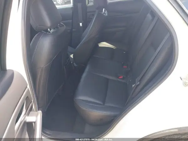 3MVDMBBL3NM400887 2022 MAZDA CX-30 - Image 8