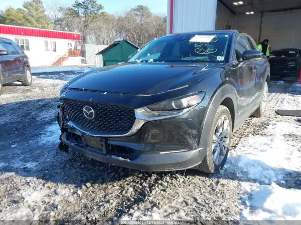 3MVDMBBL3NM452293 2022 MAZDA CX-30 - Image 2