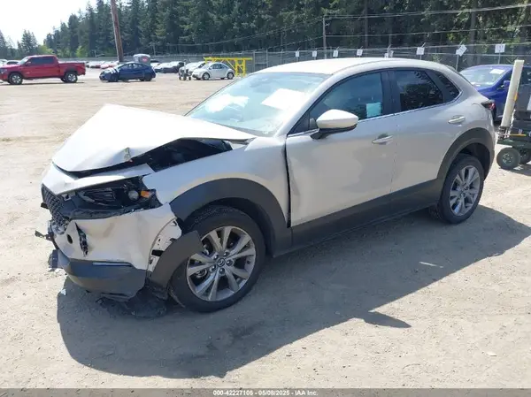 3MVDMBBL3NM458336 2022 MAZDA CX-30 - Image 2