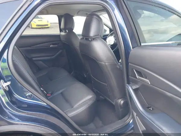 3MVDMBBL4MM204035 2021 MAZDA CX-30 - Image 8