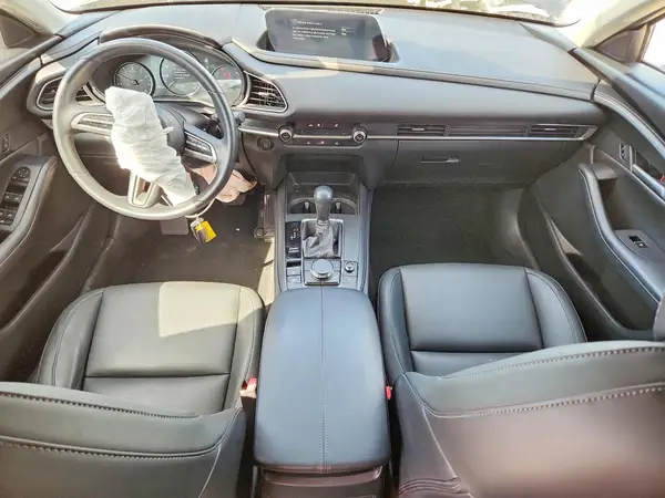 3MVDMBBL4NM413602 2022 MAZDA CX-30 - Image 8