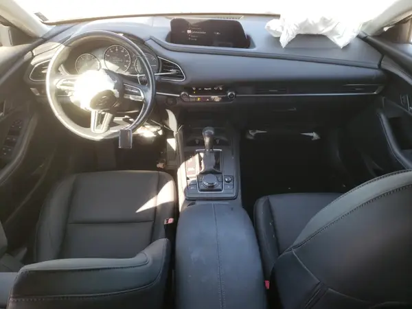 3MVDMBBL4NM415818 2022 MAZDA CX-30 - Image 8