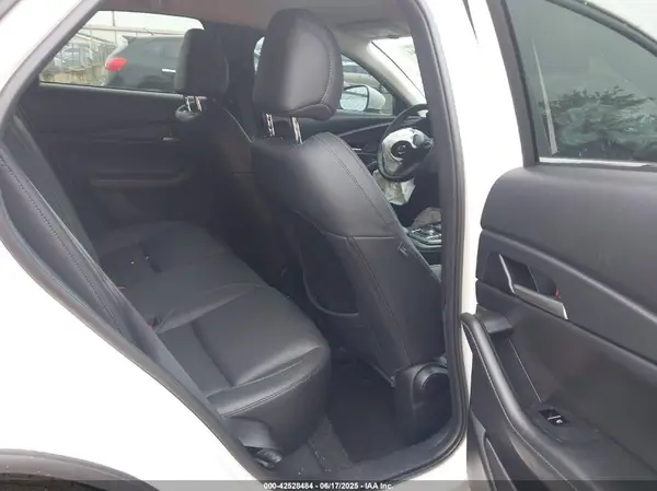 3MVDMBBL4NM452304 2022 MAZDA CX-30 - Image 8