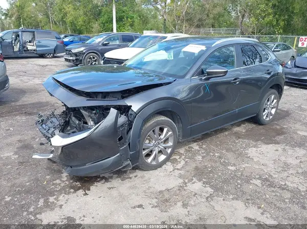 3MVDMBBL5NM403242 2022 MAZDA CX-30 - Image 2