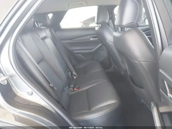 3MVDMBBL5NM413513 2022 MAZDA CX-30 - Image 8