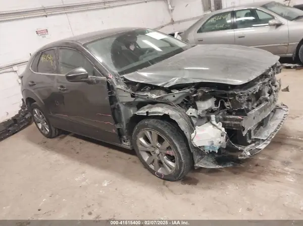 3MVDMBBL5NM458659 2022 MAZDA CX-30 - Image 1