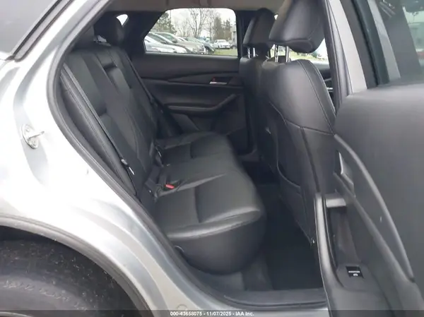 3MVDMBBL6MM246528 2021 MAZDA CX-30 - Image 8
