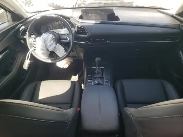 3MVDMBBL6MM268688 2021 MAZDA CX-30 - Image 8