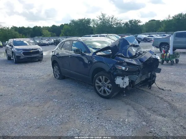 3MVDMBBL6NM448268 2022 MAZDA CX-30 - Image 1