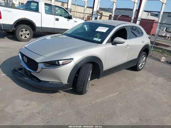 3MVDMBBL6NM453051 2022 MAZDA CX-30 - Image 2