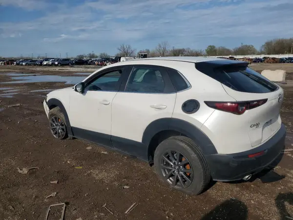 3MVDMBBL7LM121035 2020 MAZDA CX-30 - Image 2