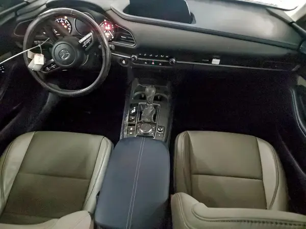 3MVDMBBL7LM126851 2020 MAZDA CX-30 - Image 8