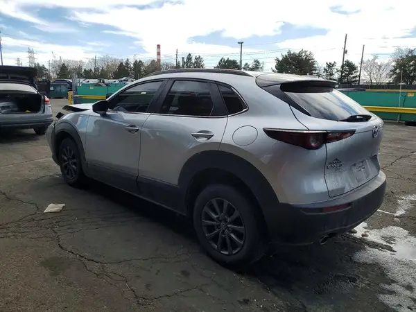 3MVDMBBL7LM139762 2020 MAZDA CX-30 - Image 2