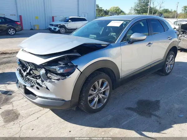 3MVDMBBL7MM245937 2021 MAZDA CX-30 - Image 2