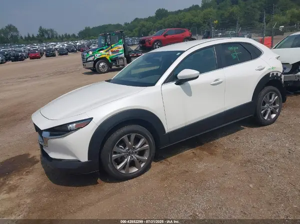 3MVDMBBL7MM268621 2021 MAZDA CX-30 - Image 2