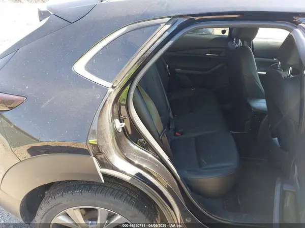 3MVDMBBL7NM428854 2022 MAZDA CX-30 - Image 8