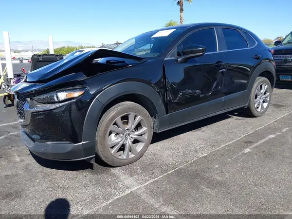 3MVDMBBL7NM457996 2022 MAZDA CX-30 - Image 2