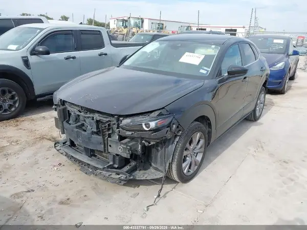 3MVDMBBL8MM244778 2021 MAZDA CX-30 - Image 2