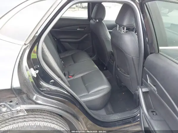 3MVDMBBL8MM244778 2021 MAZDA CX-30 - Image 8