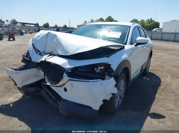 3MVDMBBL8NM426756 2022 MAZDA CX-30 - Image 2